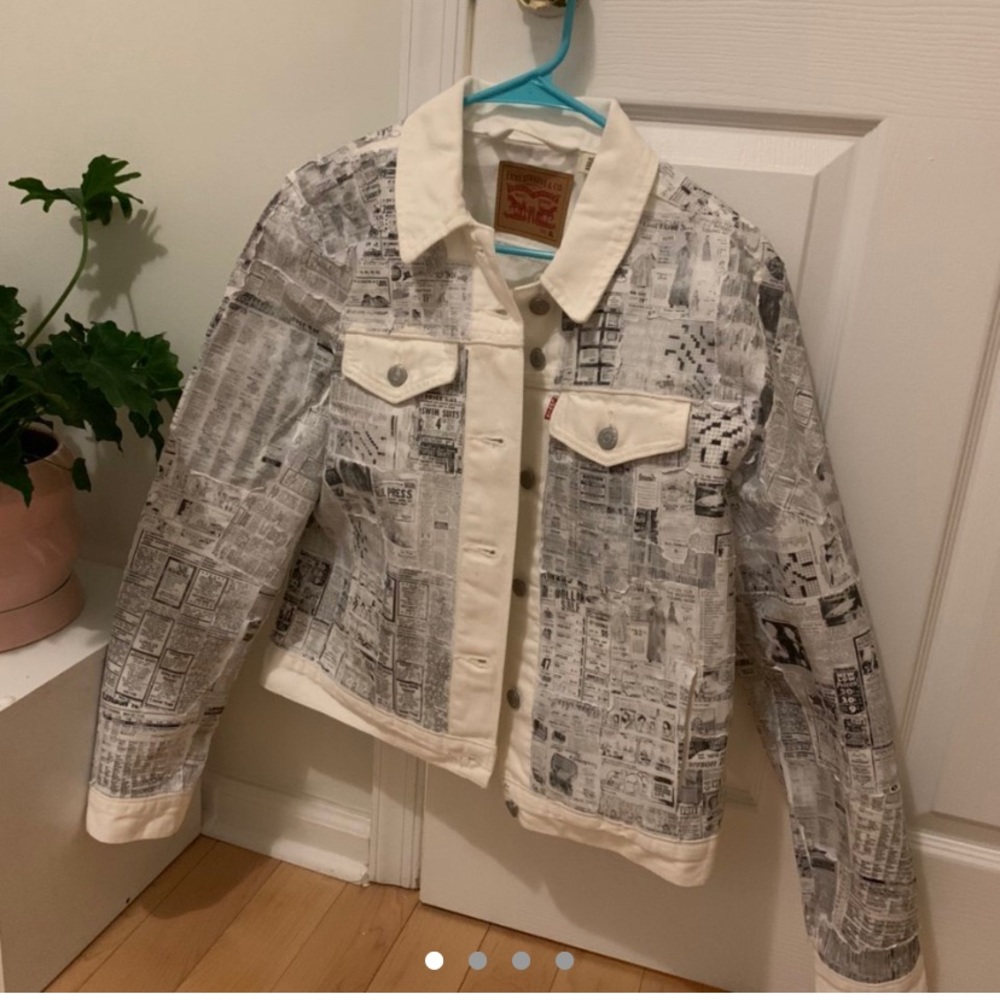 Newspaper print Levis denim jacket